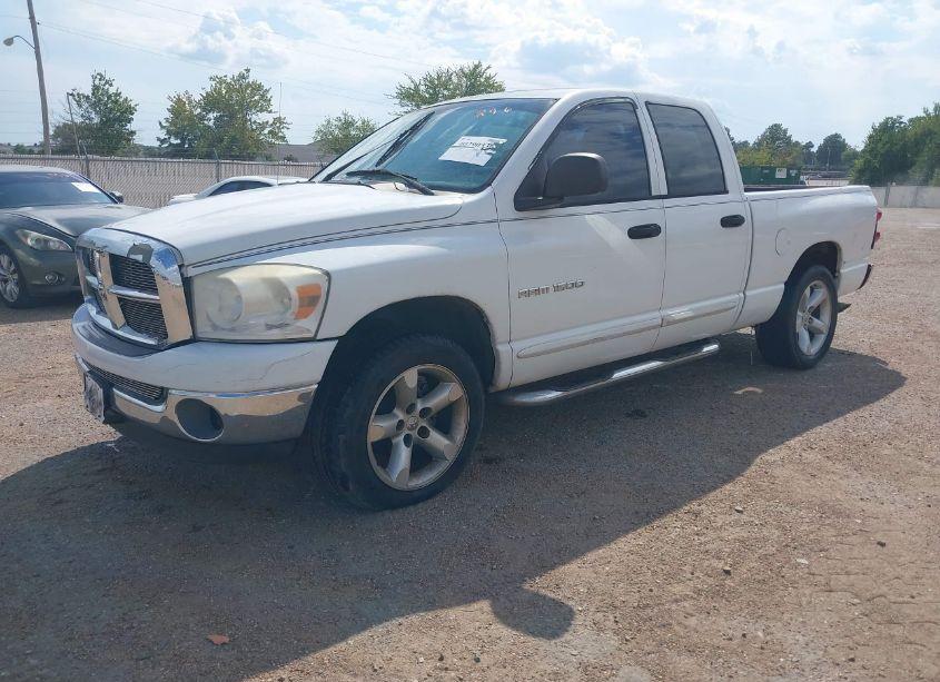 Photo 2 of 2007 Dodge Ram 1500 SLT (VIN 1D7HA18P87J501672)