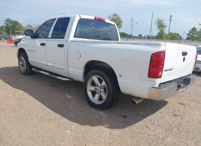 Photo 3 of 2007 Dodge Ram 1500 SLT (VIN 1D7HA18P87J501672)