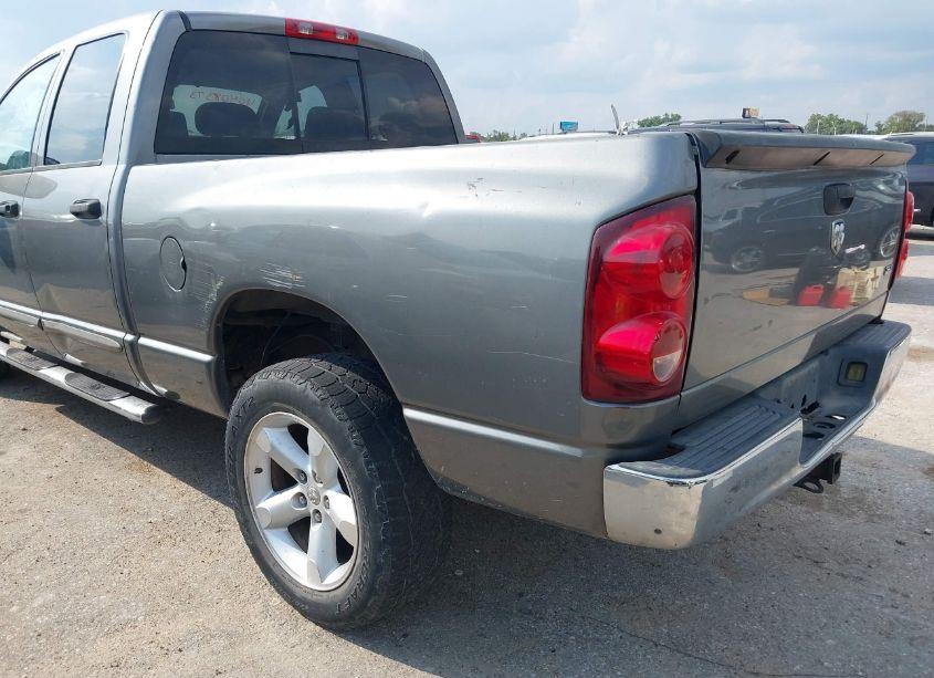 Photo 13 of 2007 Dodge Ram 1500 SLT (VIN 1D7HA18P87S114579)