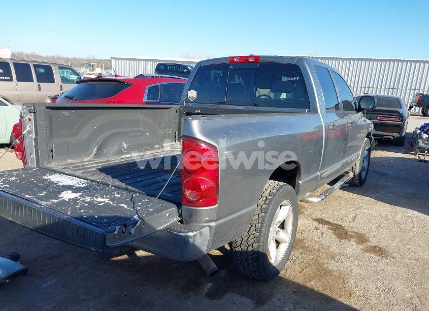 Photo 4 of 2007 Dodge Ram 1500 SLT (VIN 1D7HA18P97S113862)