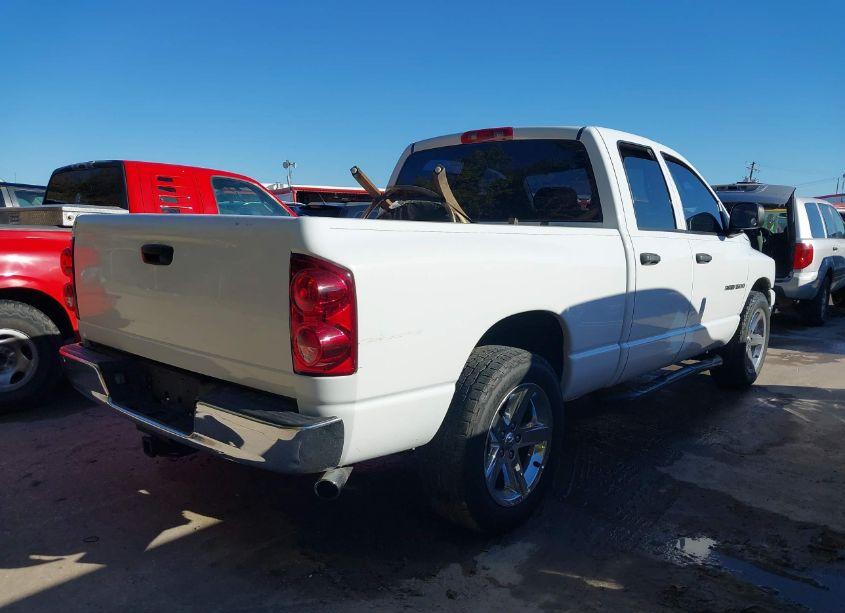 Photo 4 of 2007 Dodge Ram 1500 SLT (VIN 1D7HA18P97S230633)