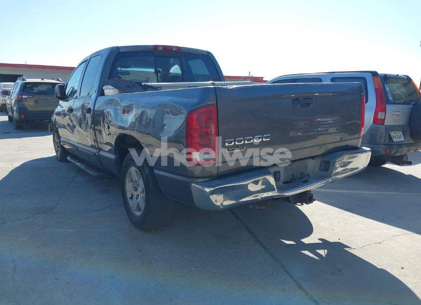 Photo 3 of 2002 Dodge Ram 1500 SLT (VIN 1D7HA18Z52S623958)