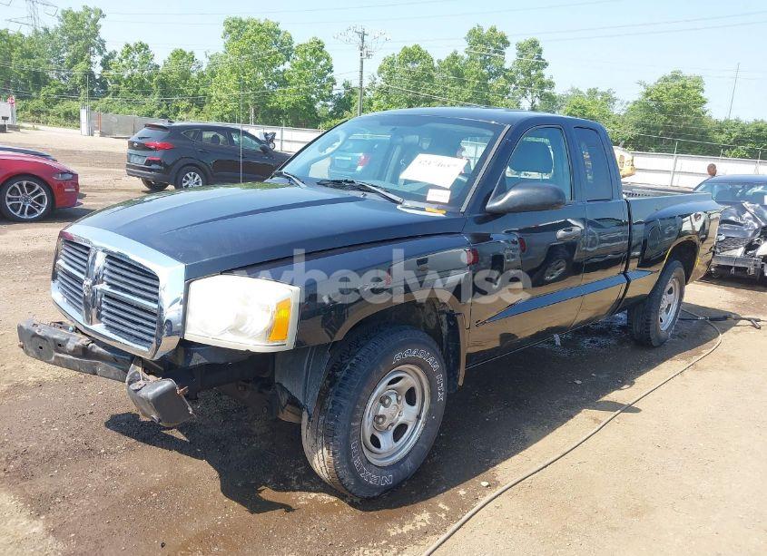 Photo 2 of 2007 Dodge Dakota ST (VIN 1D7HE22K27S113077)