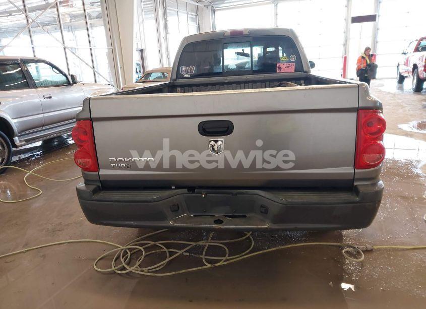 Photo 15 of 2005 Dodge Dakota ST (VIN 1D7HE22KX5S108948)