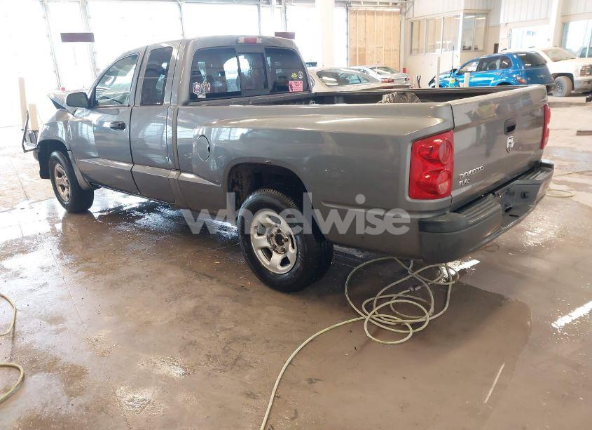 Photo 3 of 2005 Dodge Dakota ST (VIN 1D7HE22KX5S108948)