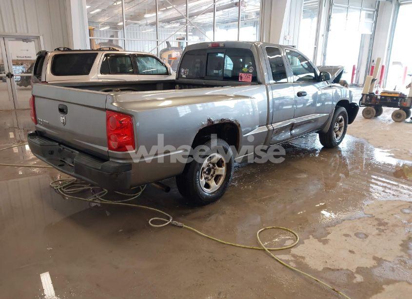 Photo 4 of 2005 Dodge Dakota ST (VIN 1D7HE22KX5S108948)
