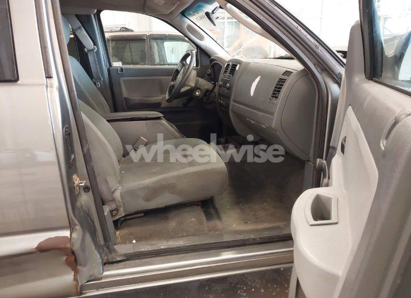 Photo 5 of 2005 Dodge Dakota ST (VIN 1D7HE22KX5S108948)