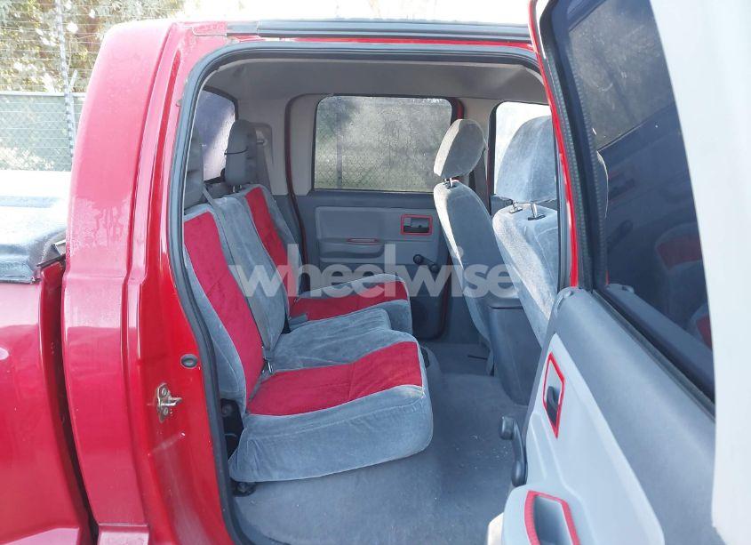 Photo 8 of 2005 Dodge Dakota ST (VIN 1D7HE28K85S341539)