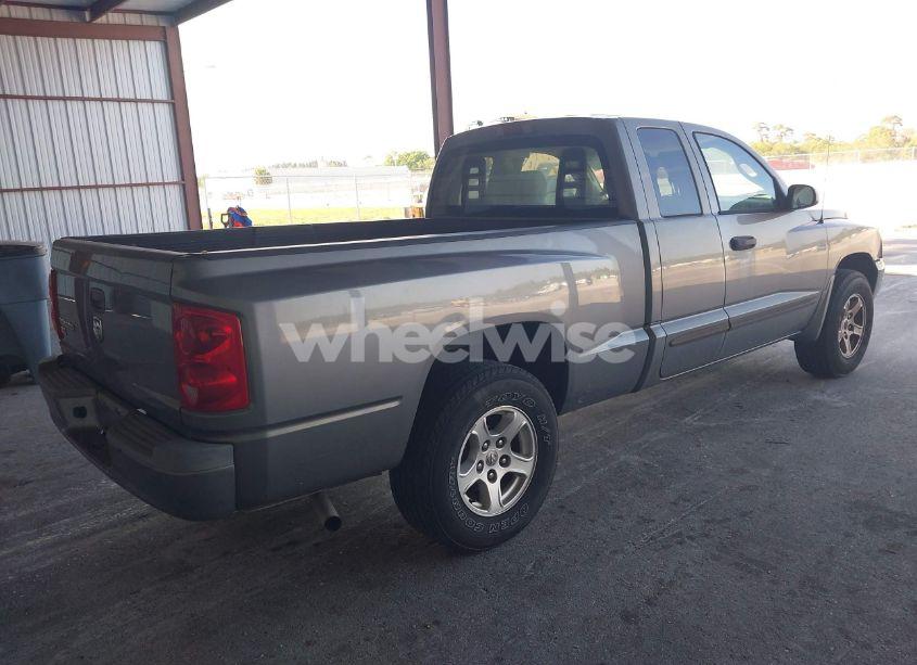 Photo 4 of 2006 Dodge Dakota SLT (VIN 1D7HE42K96S503989)