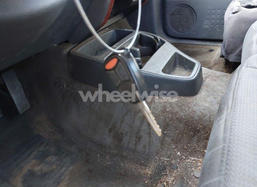 Photo 11 of 2005 Dodge Dakota SLT (VIN 1D7HE42KX5S251037)