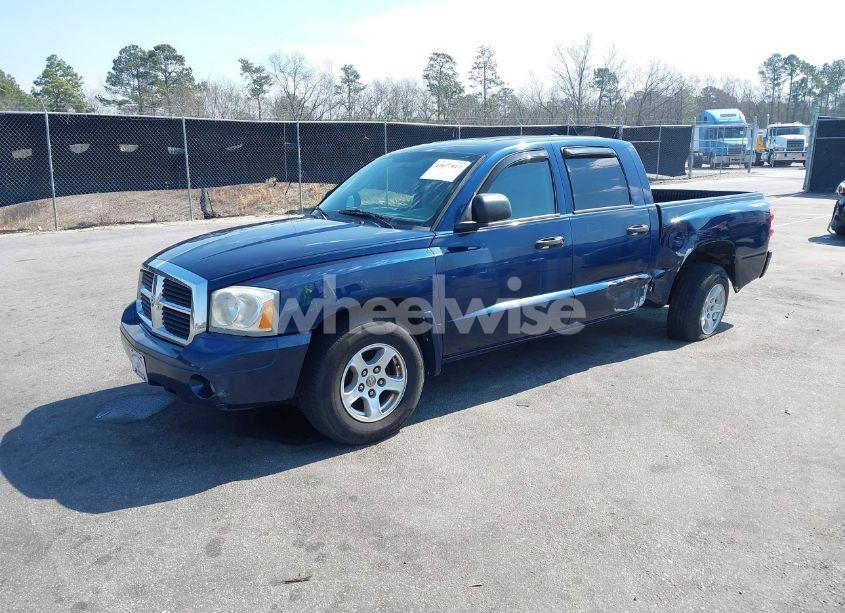 Photo 2 of 2007 Dodge Dakota SLT (VIN 1D7HE48K57S152779)