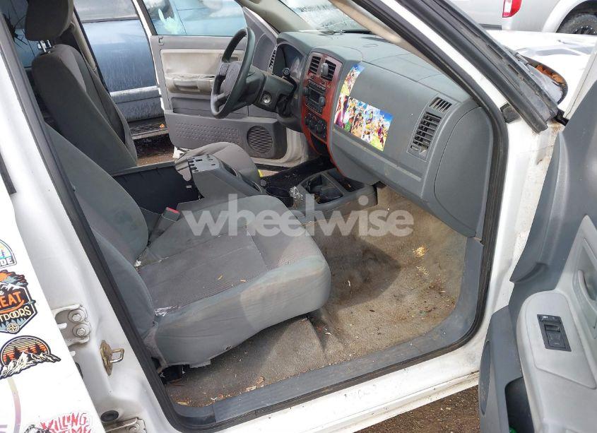 Photo 5 of 2005 Dodge Dakota SLT (VIN 1D7HE48K65S249020)