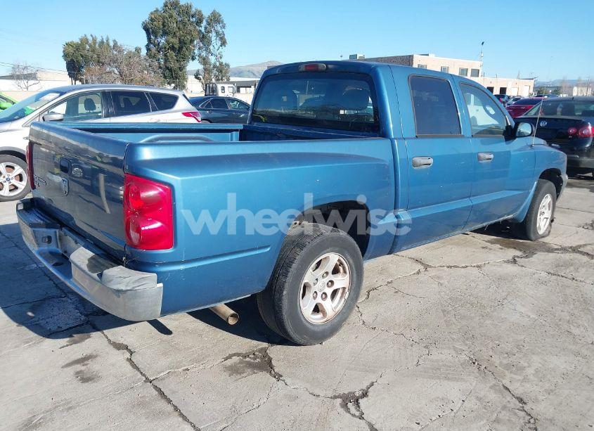 Photo 4 of 2005 Dodge Dakota SLT (VIN 1D7HE48K85S218934)