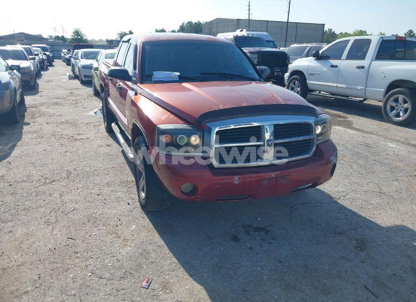 2007 Dodge Dakota SLT (VIN 1D7HE48K97S218329) main photo