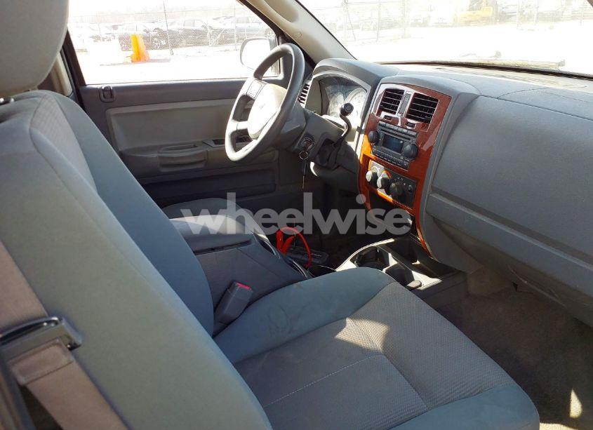 Photo 5 of 2005 Dodge Dakota SLT (VIN 1D7HE48N55S163580)