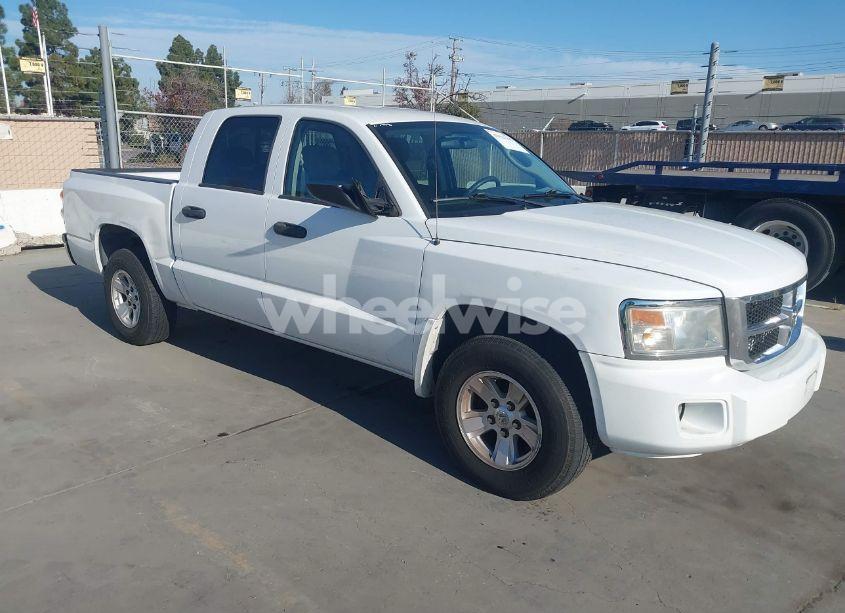 2008 Dodge Dakota SLT (VIN 1D7HE48NX8S598194) main photo