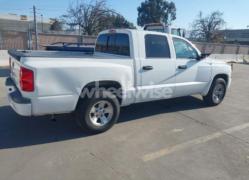 Photo 4 of 2008 Dodge Dakota SLT (VIN 1D7HE48NX8S598194)