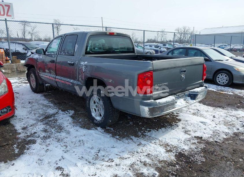 Photo 3 of 2005 Dodge Dakota LARAMIE (VIN 1D7HE58K75S130091)