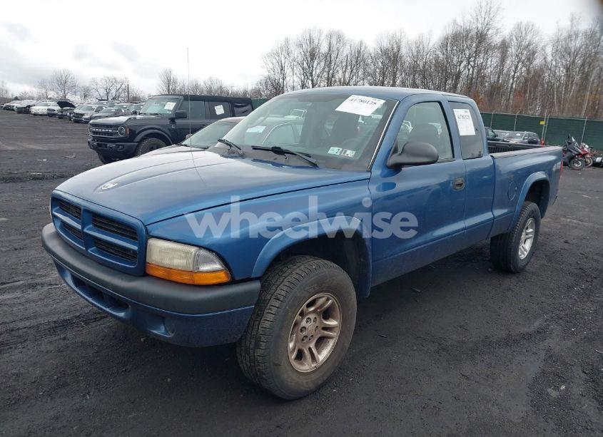 Photo 2 of 2003 Dodge Dakota SPORT (VIN 1D7HG32NX3S322085)