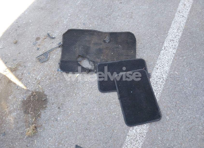 Photo 12 of 2004 Dodge Dakota SPORT/SXT (VIN 1D7HG38KX4S735459)