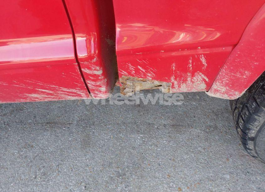 Photo 13 of 2004 Dodge Dakota SPORT/SXT (VIN 1D7HG38KX4S735459)