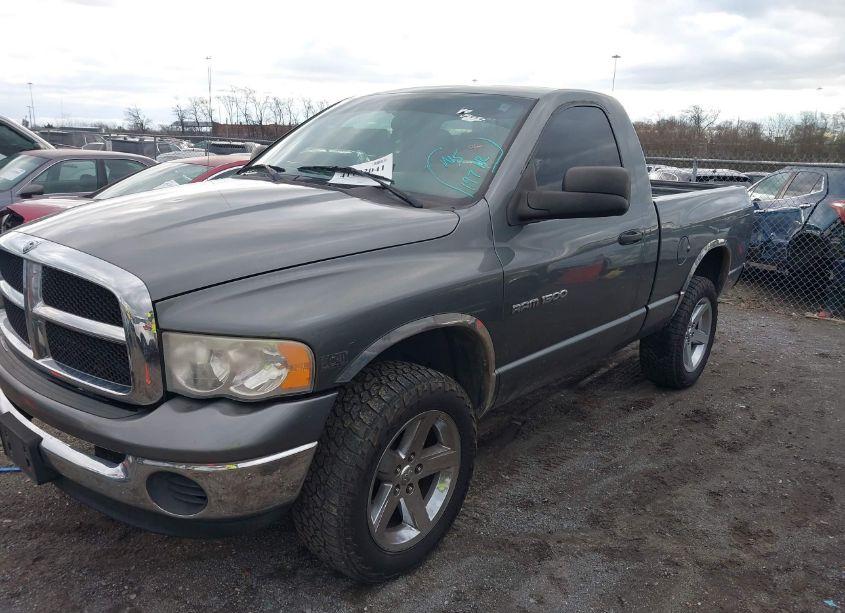 Photo 2 of 2005 Dodge Ram 1500 SLT/LARAMIE (VIN 1D7HU16D05J566481)