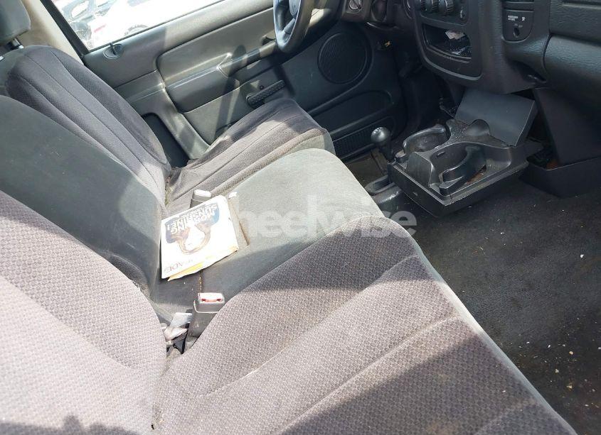 Photo 5 of 2005 Dodge Ram 1500 SLT/LARAMIE (VIN 1D7HU16D25J576266)