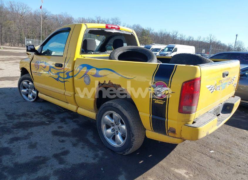 Photo 3 of 2005 Dodge Ram 1500 SLT/LARAMIE (VIN 1D7HU16D35J524581)