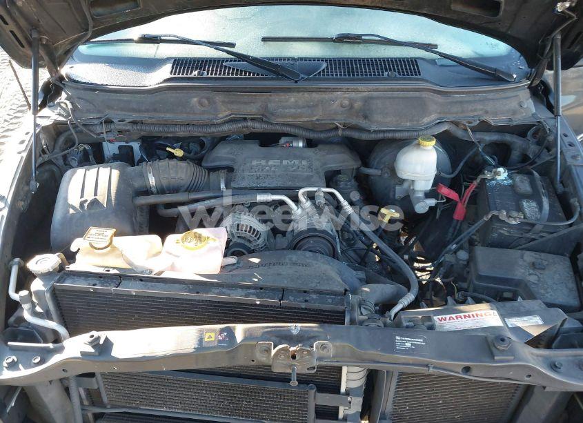 Photo 10 of 2005 Dodge Ram 1500 SLT/LARAMIE (VIN 1D7HU16D35J541395)