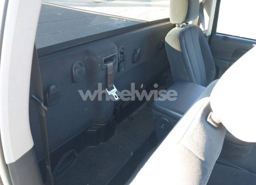 Photo 8 of 2005 Dodge Ram 1500 SLT/LARAMIE (VIN 1D7HU16D35J541395)
