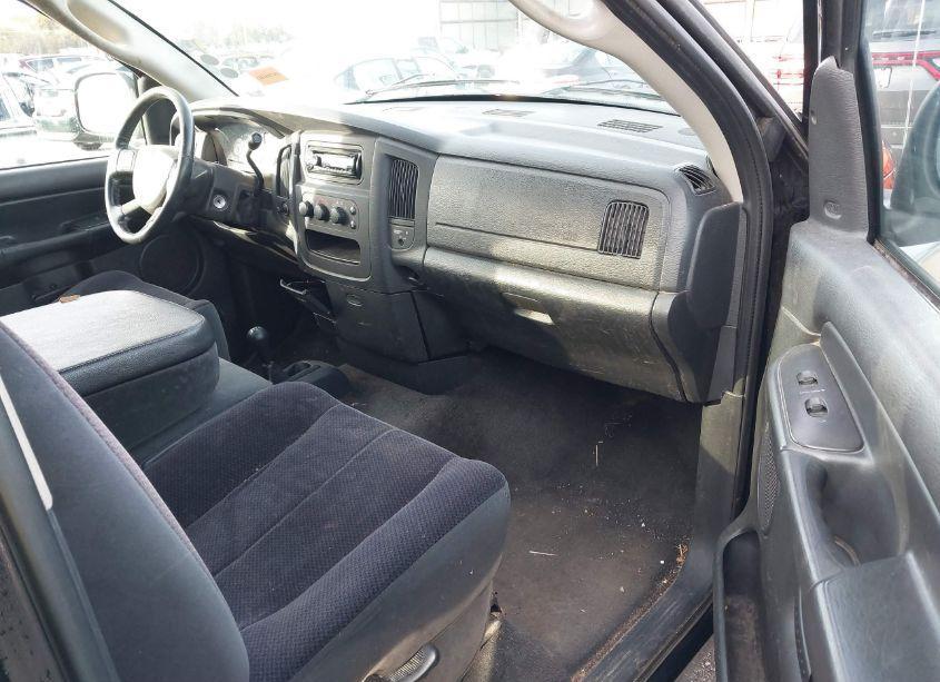 Photo 5 of 2005 Dodge Ram 1500 SLT/LARAMIE (VIN 1D7HU16D35J566233)