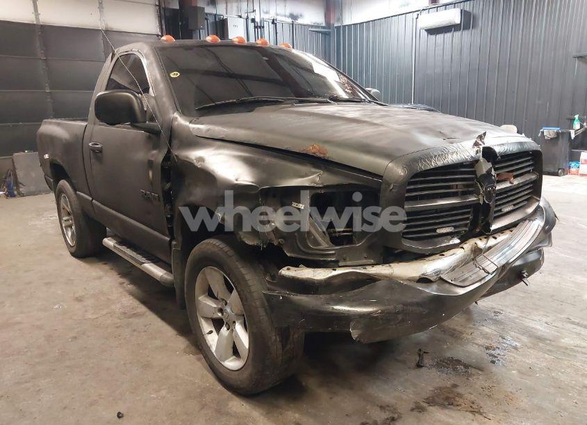 2008 Dodge Ram 1500 SLT (VIN 1D7HU16N18J212174) main photo