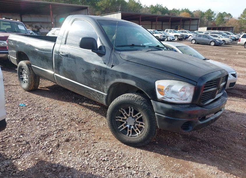 2008 Dodge Ram 1500 ST/SXT (VIN 1D7HU16N28J121589) main photo