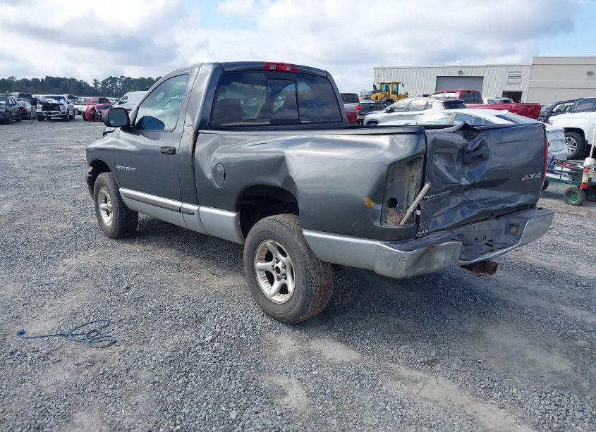 Photo 3 of 2002 Dodge Ram 1500 ST (VIN 1D7HU16Z02J161910)