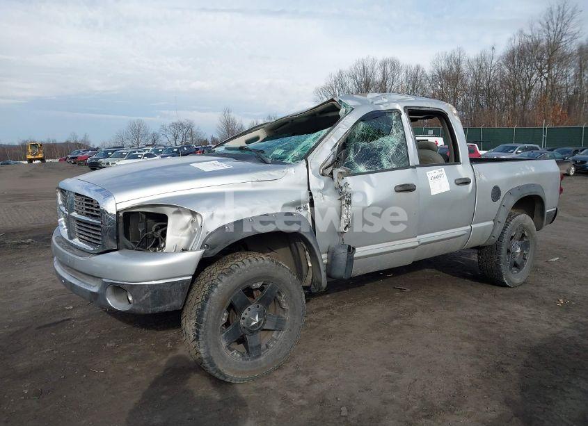 Photo 2 of 2007 Dodge Ram 1500 SLT/TRX4 OFF ROAD/SPORT (VIN 1D7HU18207S116967)