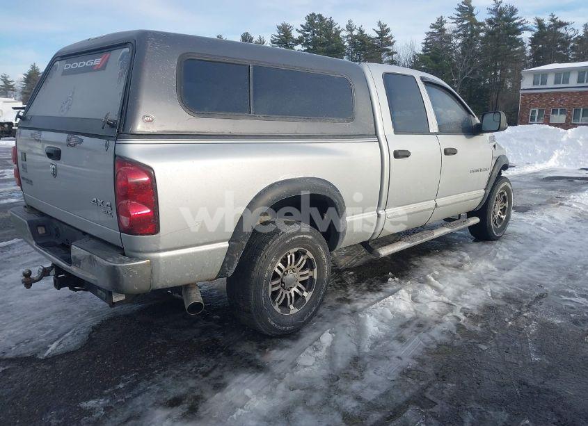 Photo 4 of 2007 Dodge Ram 1500 SLT/TRX4 OFF ROAD/SPORT (VIN 1D7HU18207S170561)