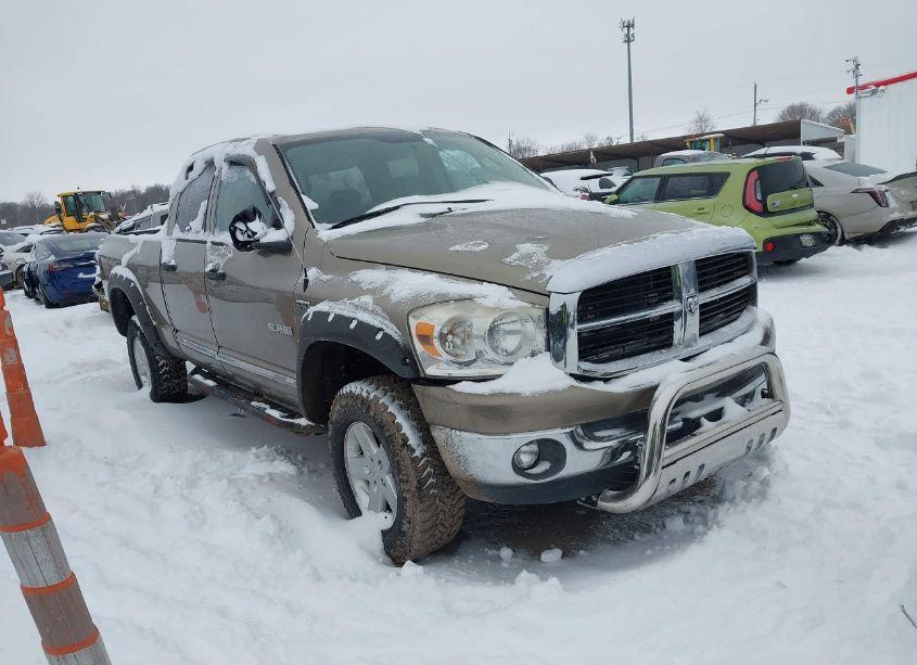 2008 Dodge Ram 1500 SLT (VIN 1D7HU18208J106639) main photo