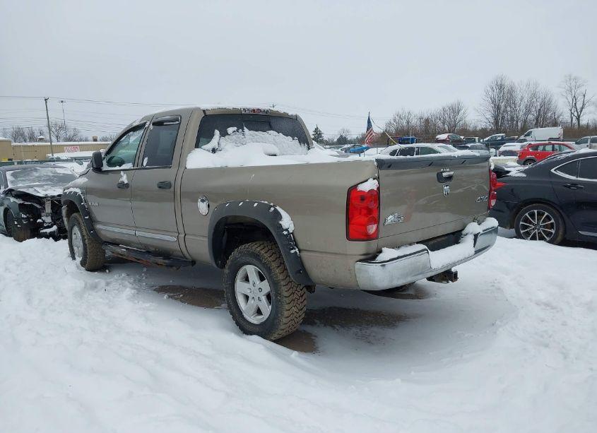 Photo 3 of 2008 Dodge Ram 1500 SLT (VIN 1D7HU18208J106639)