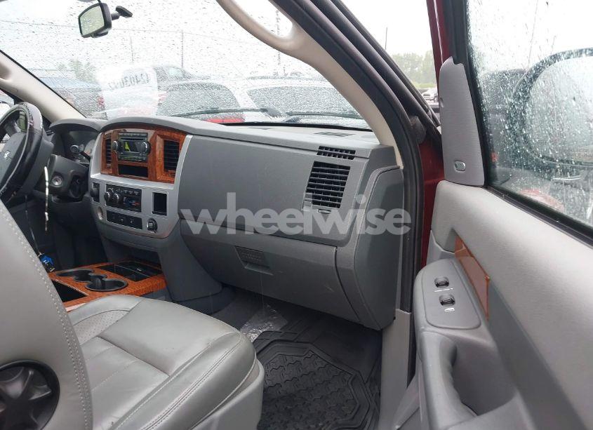 Photo 5 of 2006 Dodge Ram 1500 LARAMIE (VIN 1D7HU18216S562740)