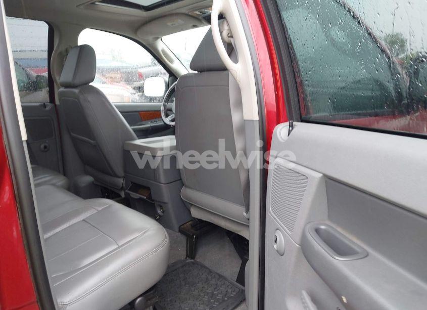 Photo 8 of 2006 Dodge Ram 1500 LARAMIE (VIN 1D7HU18216S562740)