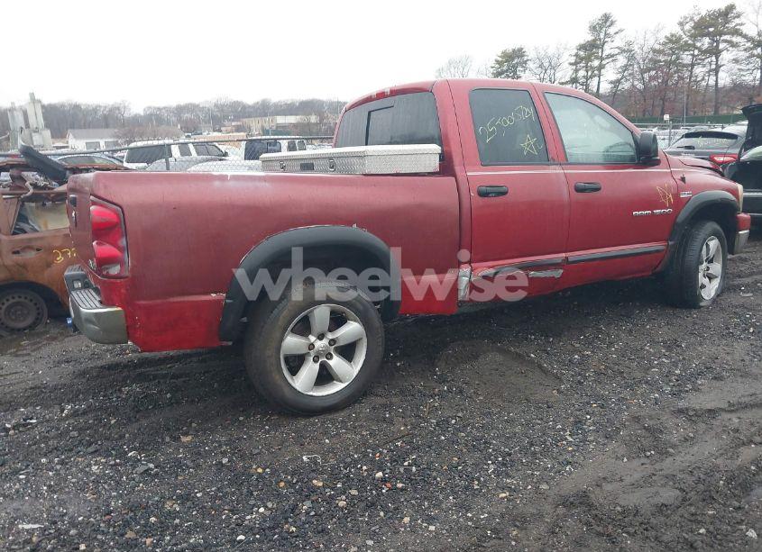 Photo 4 of 2007 Dodge Ram 1500 SLT/TRX4 OFF ROAD/SPORT (VIN 1D7HU18217S102611)