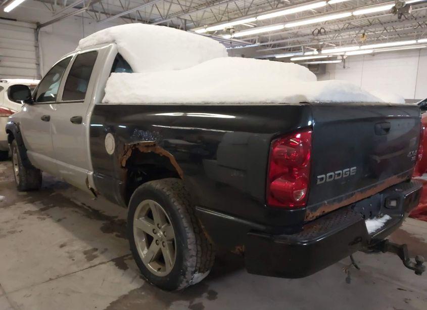 Photo 3 of 2007 Dodge Ram 1500 SLT/TRX4 OFF ROAD/SPORT (VIN 1D7HU18217S126696)