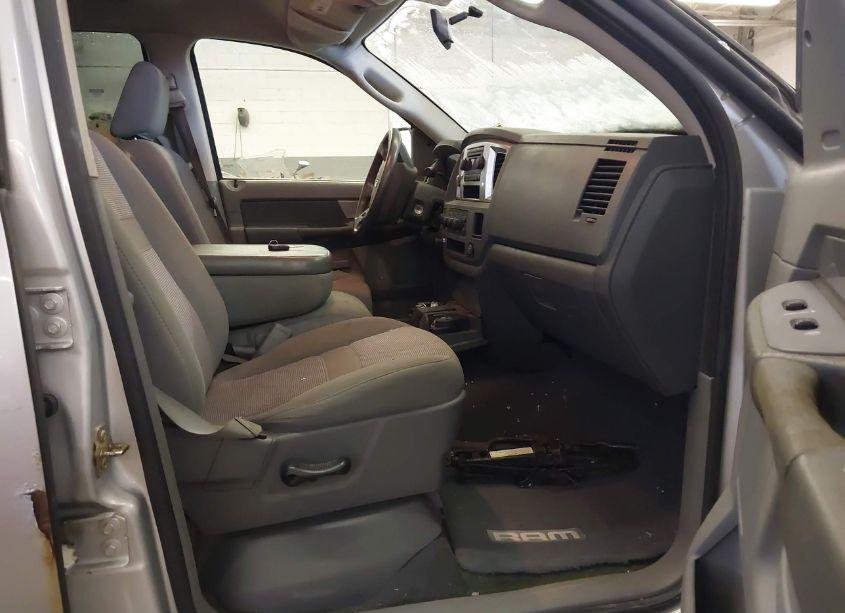 Photo 5 of 2007 Dodge Ram 1500 SLT/TRX4 OFF ROAD/SPORT (VIN 1D7HU18217S126696)