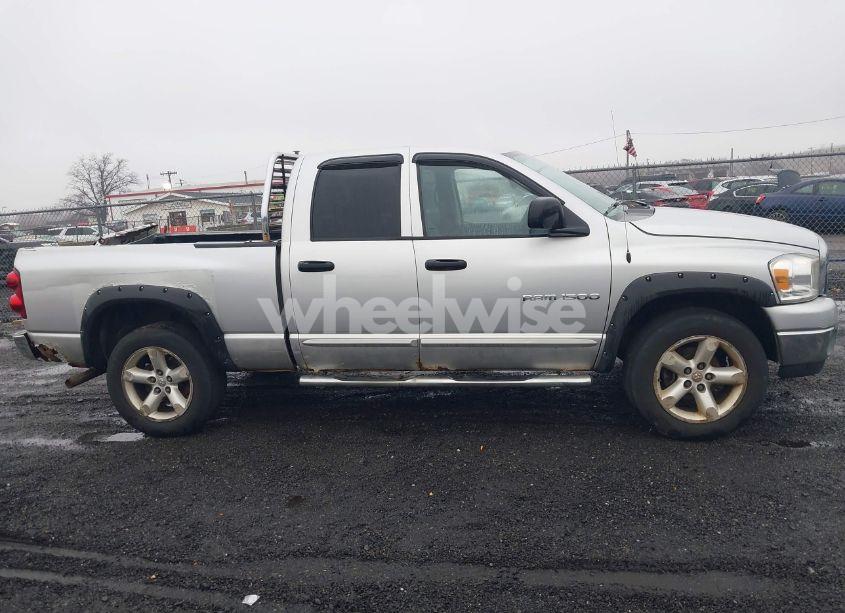 Photo 13 of 2007 Dodge Ram 1500 SLT/TRX4 OFF ROAD/SPORT (VIN 1D7HU18227S116971)