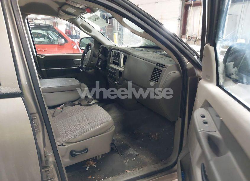 Photo 5 of 2008 Dodge Ram 1500 SLT (VIN 1D7HU18228J109932)