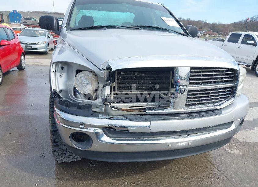 Photo 6 of 2008 Dodge Ram 1500 SLT (VIN 1D7HU18228J122115)