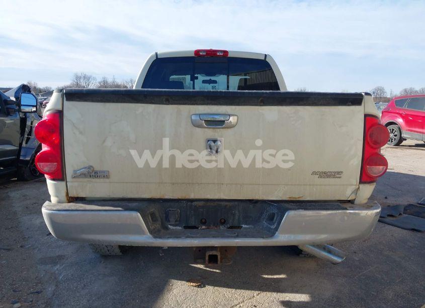 Photo 16 of 2008 Dodge Ram 1500 SLT (VIN 1D7HU18228J164364)
