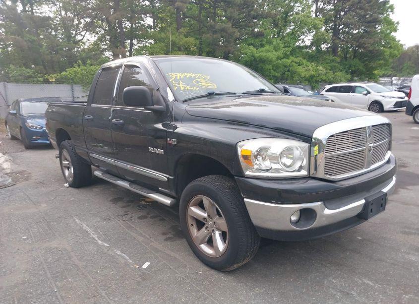 2008 Dodge Ram 1500 SLT (VIN 1D7HU18228S546906) main photo
