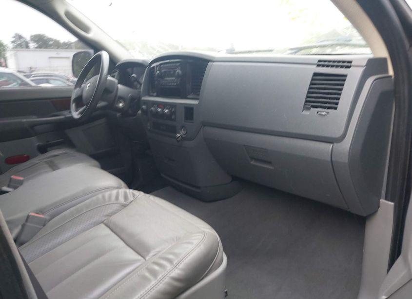 Photo 5 of 2008 Dodge Ram 1500 SLT (VIN 1D7HU18228S546906)