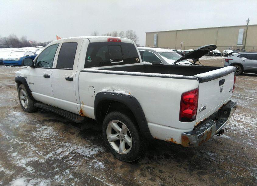 Photo 3 of 2008 Dodge Ram 1500 SLT (VIN 1D7HU18228S595037)